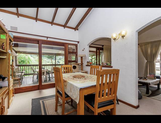 6 BEDROOM HOUSE FOR SALE IN WESTVILLE
